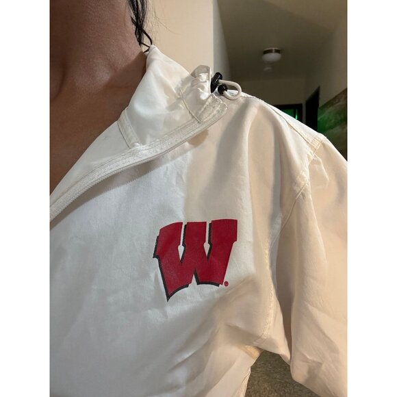 Champion Wisconsin Badgers windbreaker - Picture 3 of 6